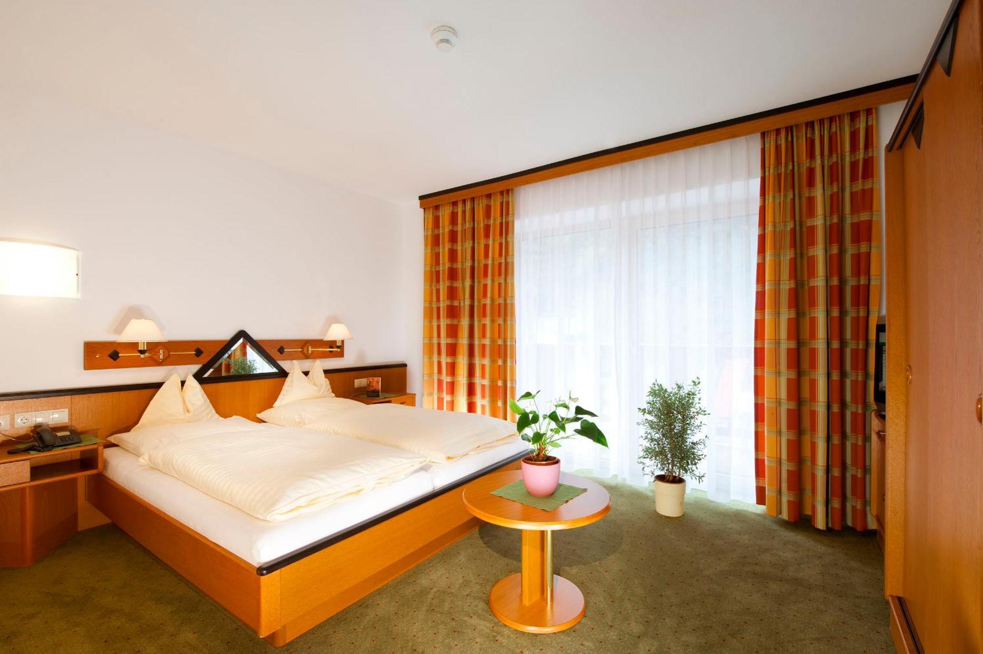 Hotel Mathiesn Obergurgl Exterior photo