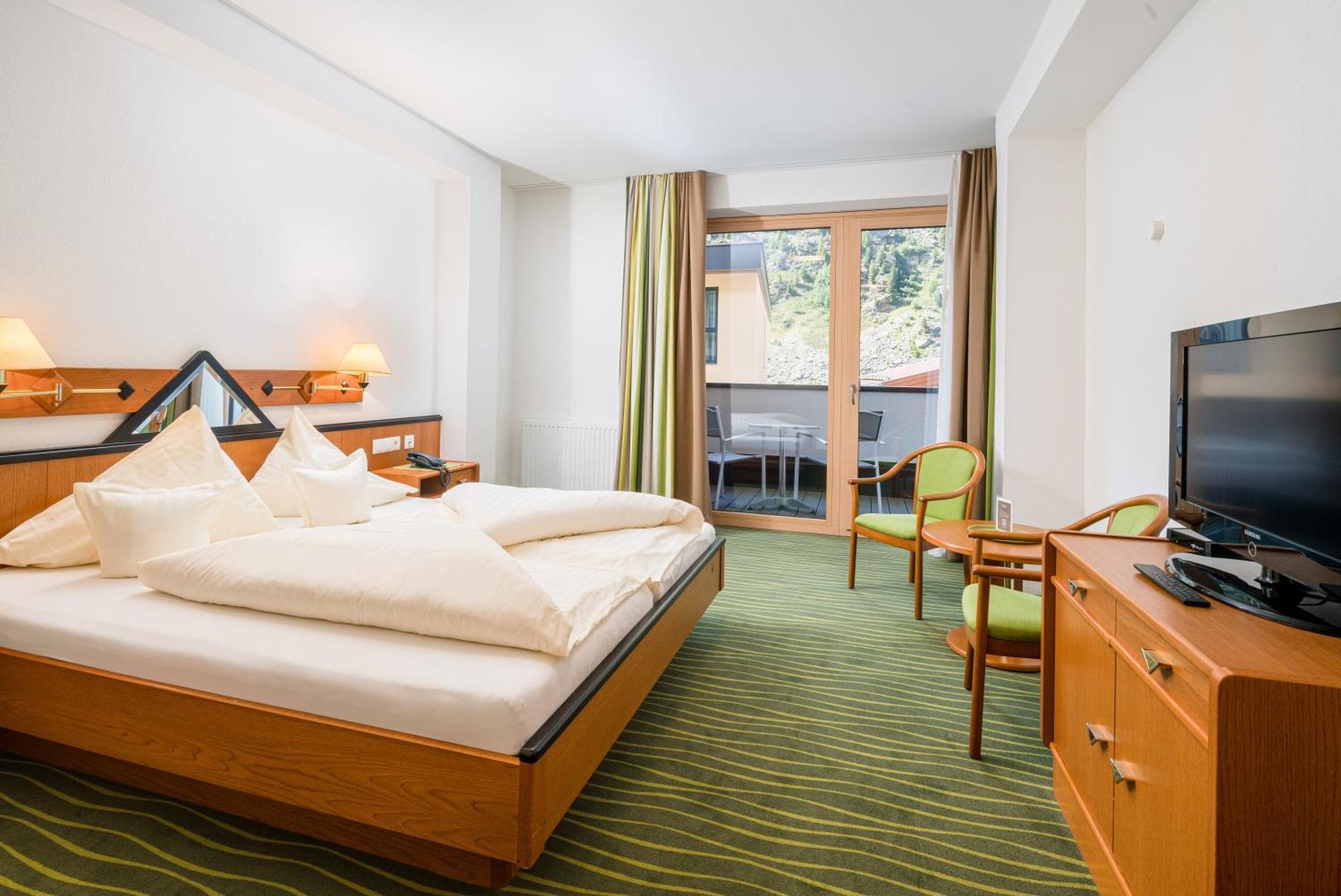 Hotel Mathiesn Obergurgl Exterior photo