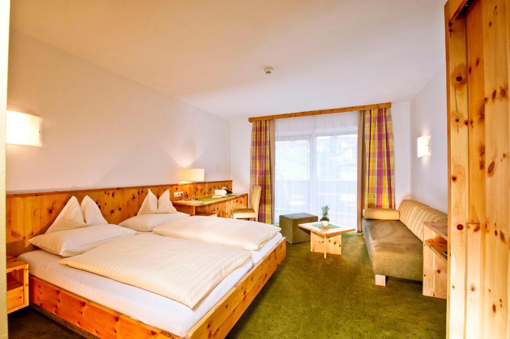 Hotel Mathiesn Obergurgl Exterior photo